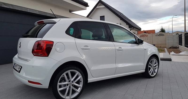 Volkswagen Polo cena 38900 przebieg: 145000, rok produkcji 2016 z Strzegom małe 781